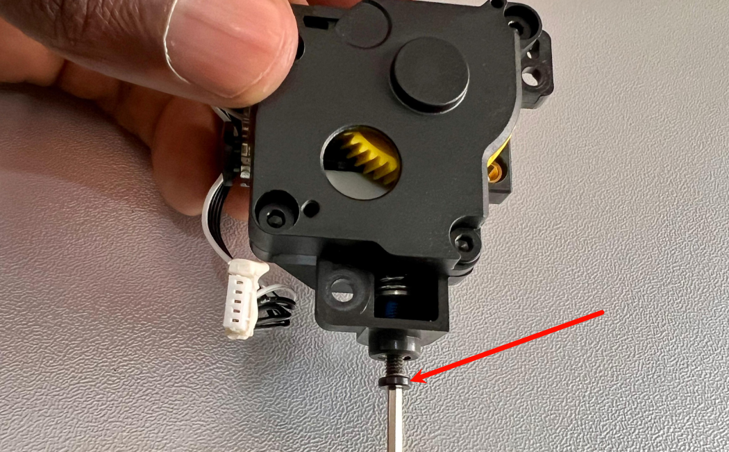 string-screw.png