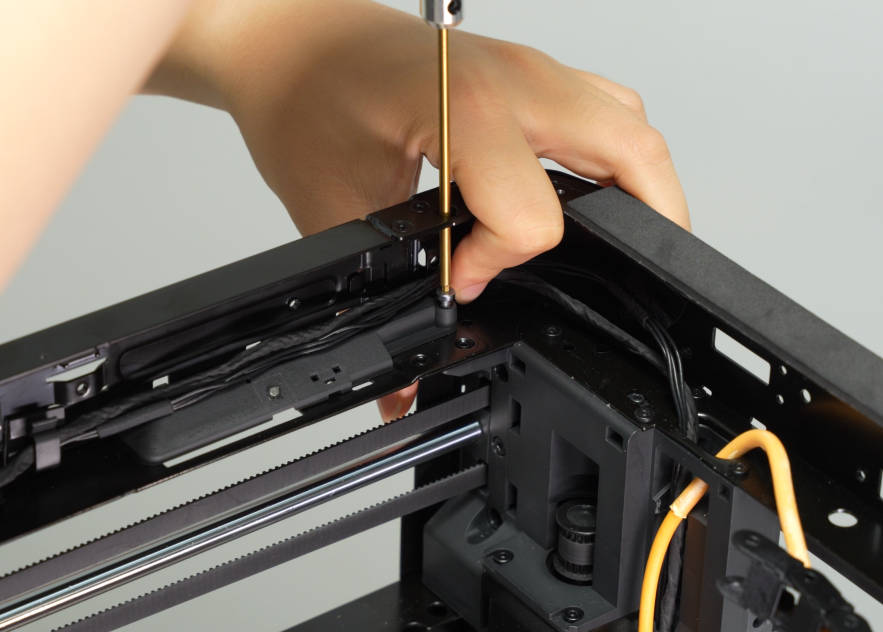 install_top_screw006.jpg