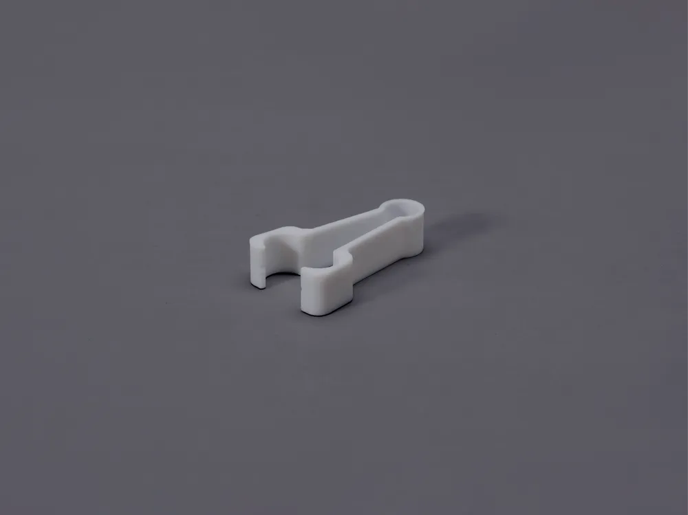 blade_holder.webp