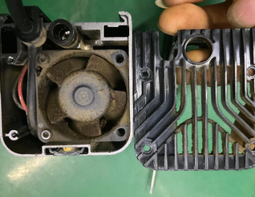 Acumulación de polvo en el ventilador de enfriamiento