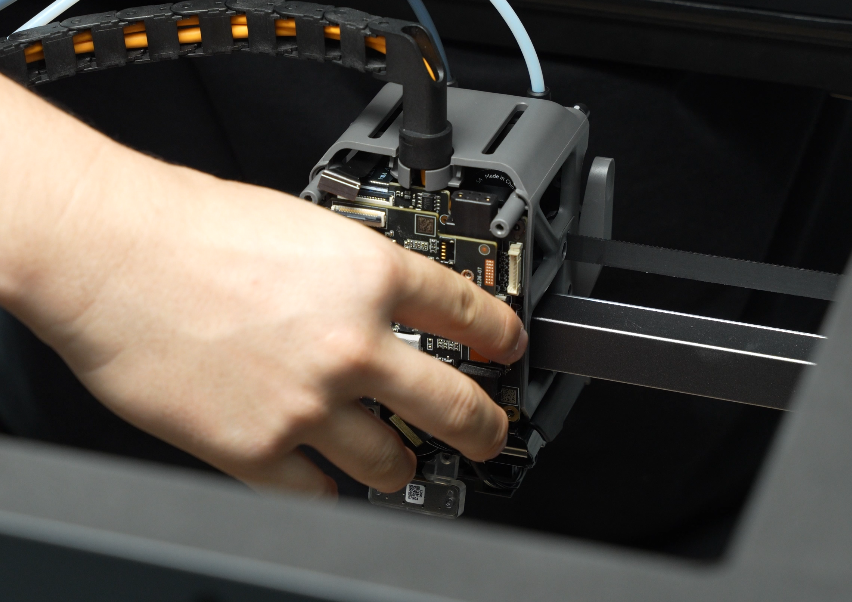 remove_extruder_connection_board.png