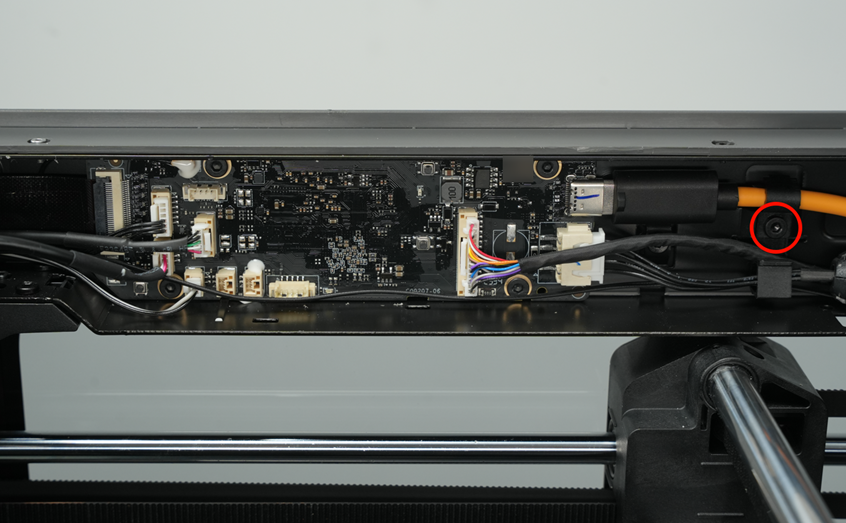 008_remove_usbc_cable_screw.png