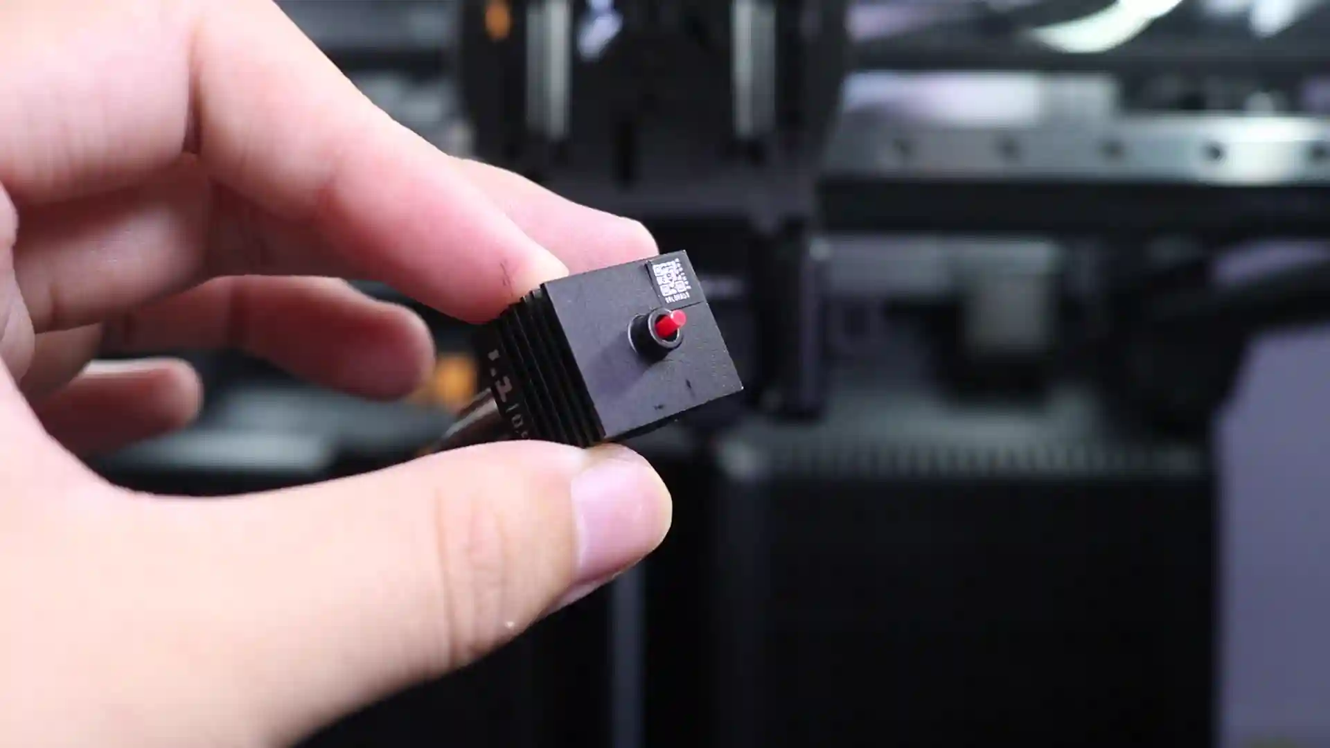左喷嘴.webp
