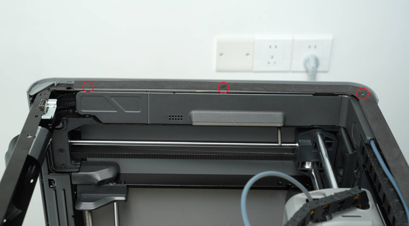 top_screws002.jpg