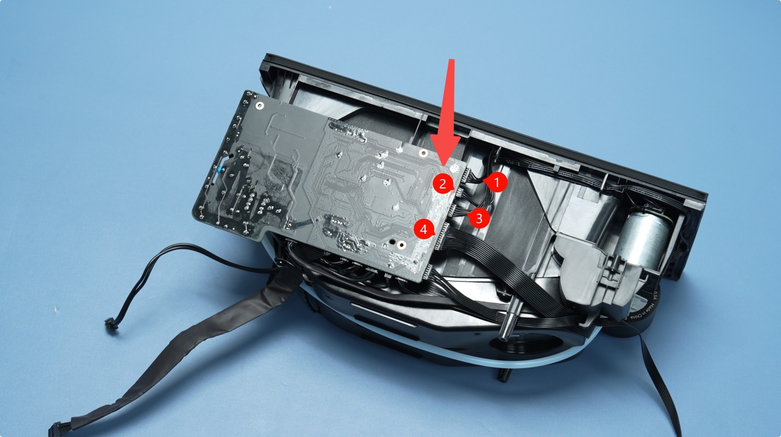 lid_hall_cable.jpg