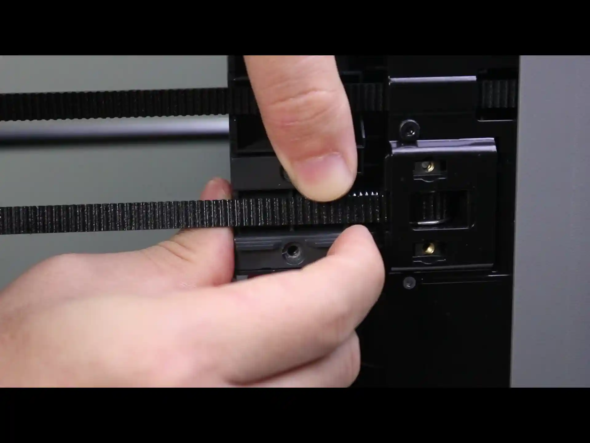 video1.webp