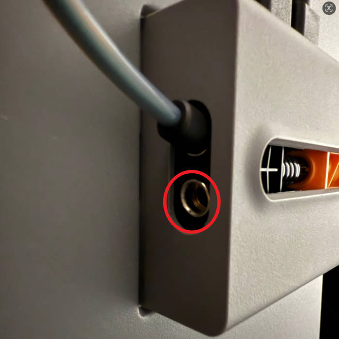 broken_connector.jpg