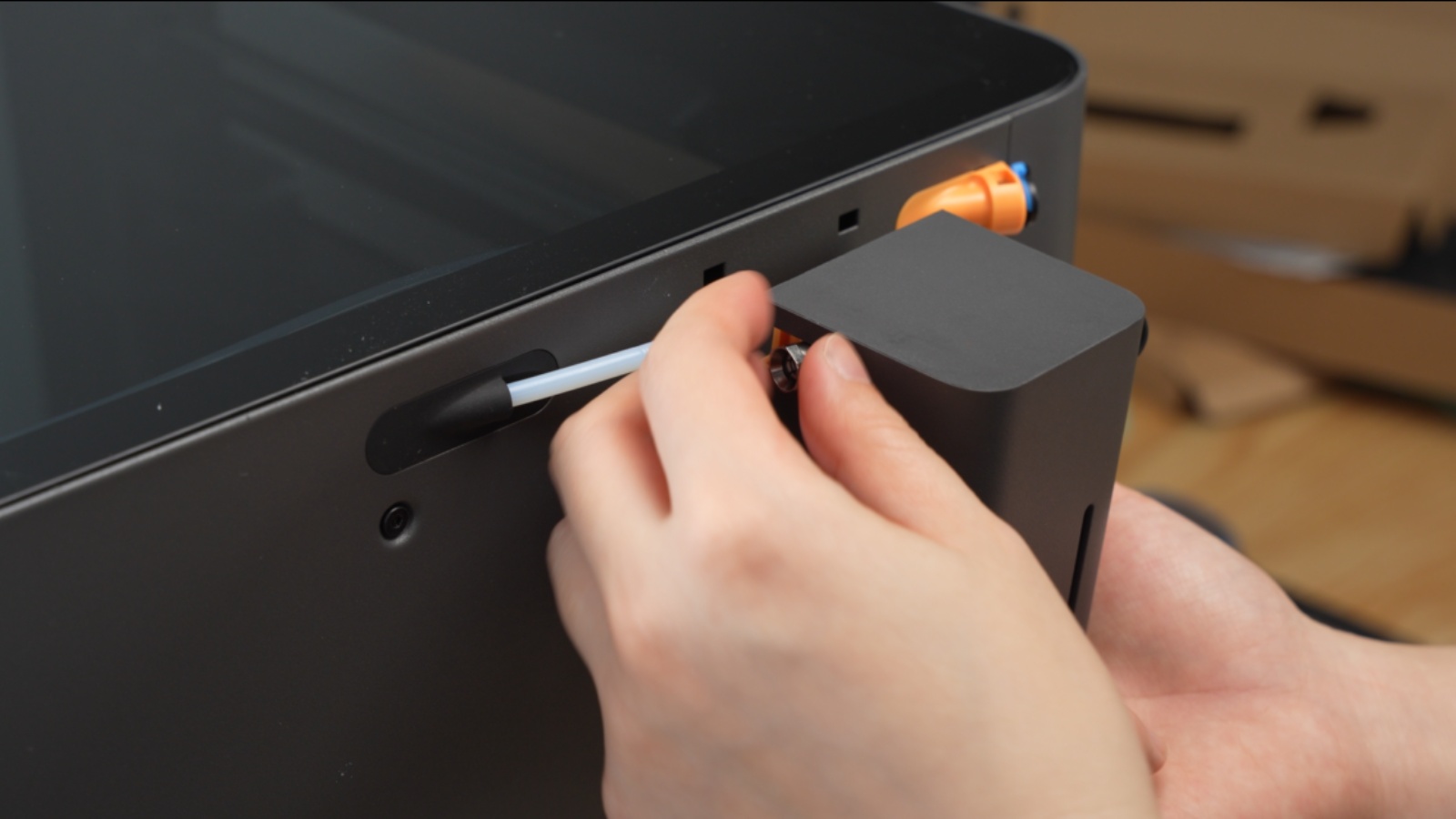 x2d-unboxing-image-32.png