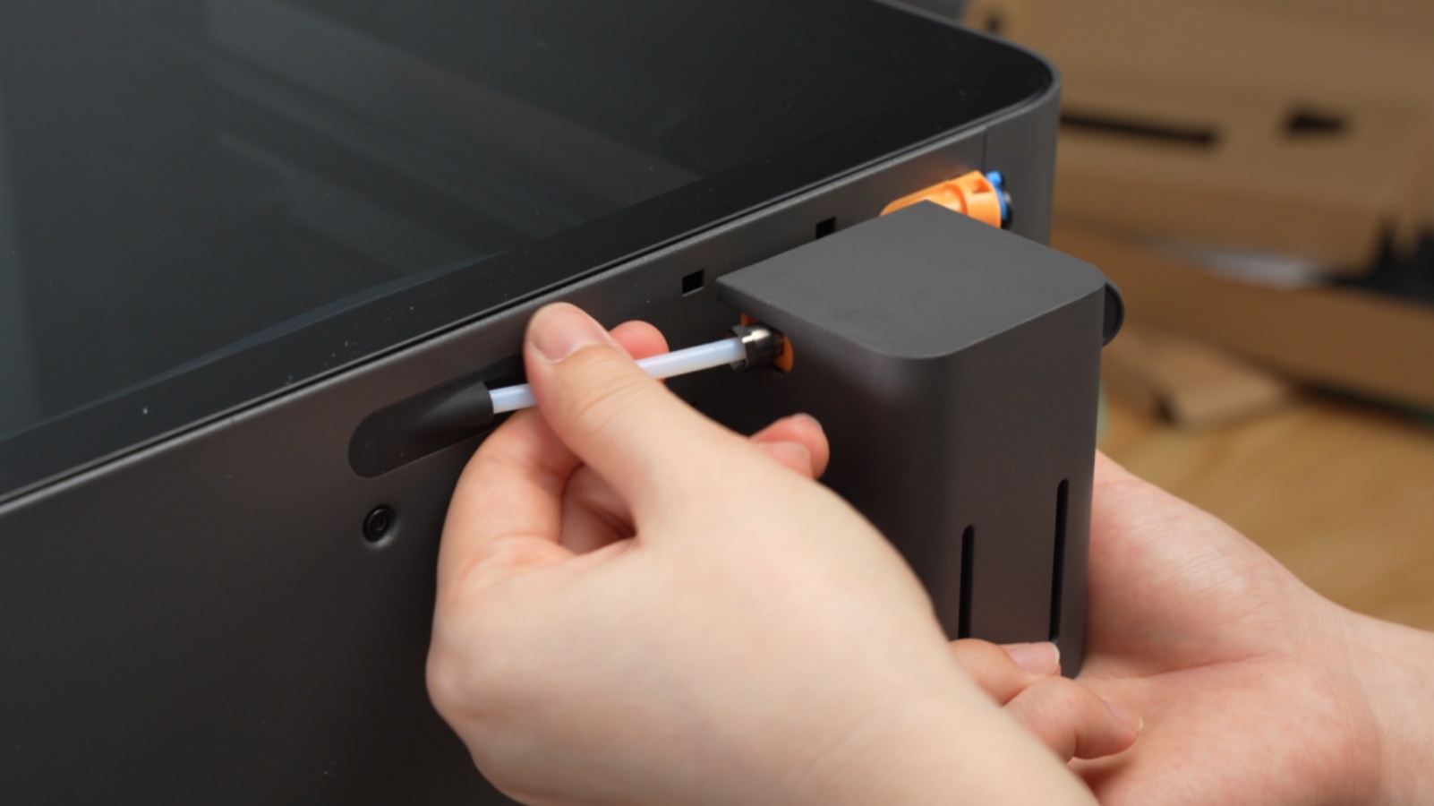 x2d-unboxing-image-33.png