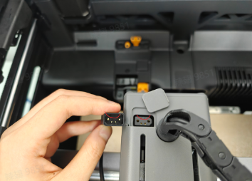 plug_correctly_1_001.png