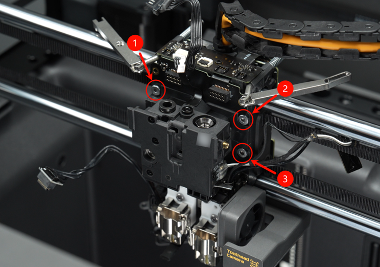 010_extruder_screws.png