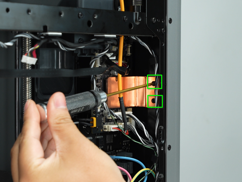 2_screws_for_heatsink_029.png