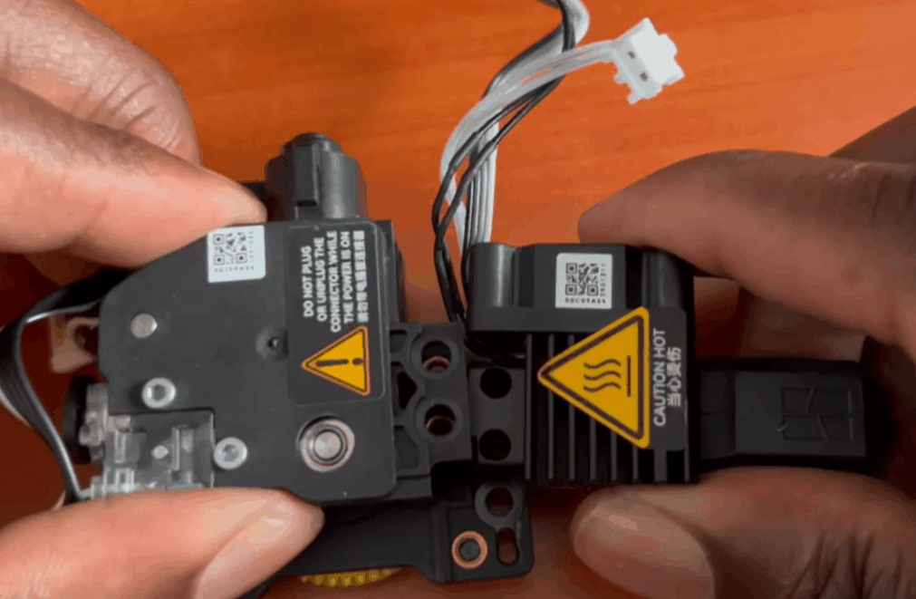 separating_nozzle_from_extruder.gif
