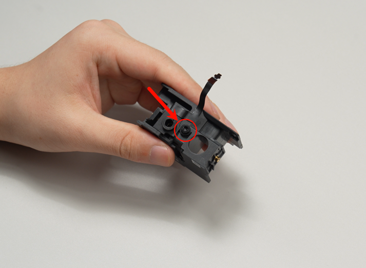 016_remove_block_screw.png