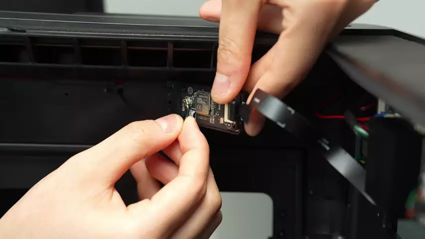 disconnect_wifi_connector_001.webp