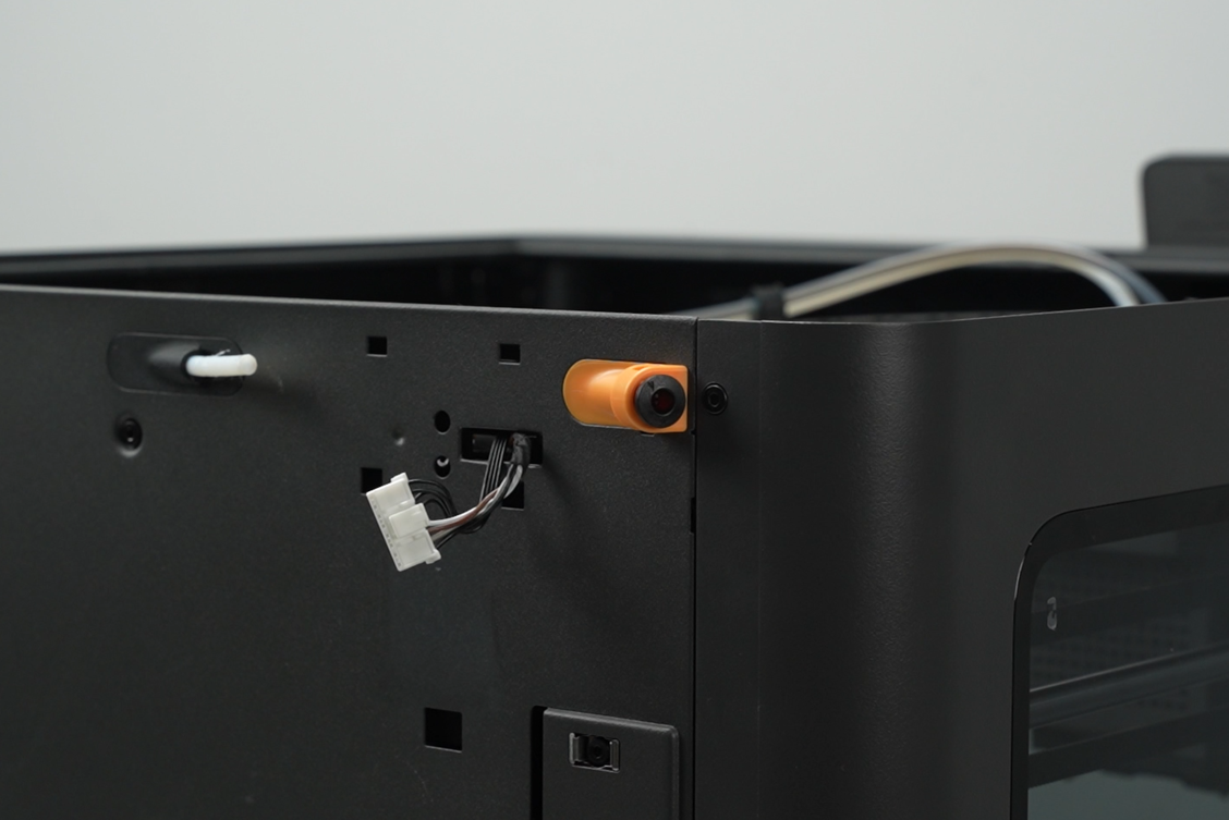 012_install_tube_connector.png