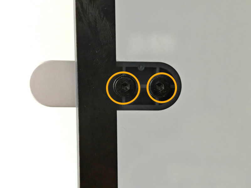 2_screws_002.png