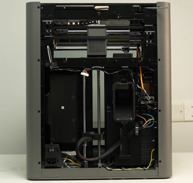 rear_panel_removed_003.png